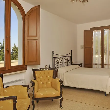 Tenuta Nucci Relais Hotel *